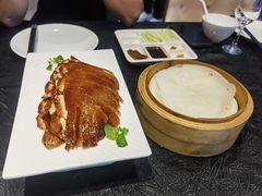 酥香嫩果木烤鸭-正德楼果木烤鸭·渔家菜(东港店)