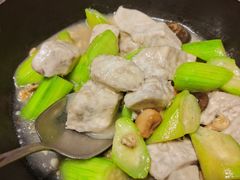 芋头丝瓜煲-猪肉婆私房菜(容桂总店)