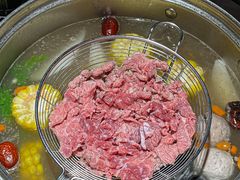-金龙大四喜牛肉火锅