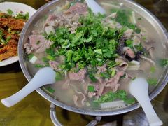 -小杨翘脚牛肉