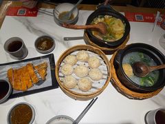 -馋三尺蟹粉小笼(人民广场店)