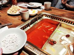 西虹市鸳鸯锅底-东巴人鱼豆花火锅(幸福街店)