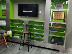 -齐岸健身(花园城店)