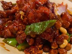 椒香虾仁爆鸡球-陈傻子餐厅(世纪都会店)