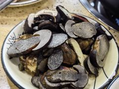 -杨记山珍鸡煲菌汤锅