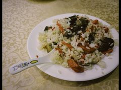 -维吾尔餐厅(宜山路店)