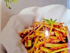 -一品滇香·云南菜(公益西桥店)