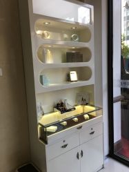 -MedSkinCare科技祛痘肌肤修护中心