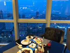 -烟台中泽华羿铂尔曼酒店·汇·全日餐厅·高空海景自助