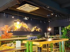 -鹿鸣山草本茶香火锅(园西路店)