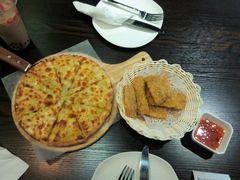 -酷公社·榴莲披萨(太原街店)