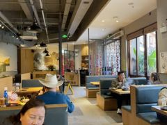 -爱伲PLUS·牛肉海鲜自助火锅(融创店)