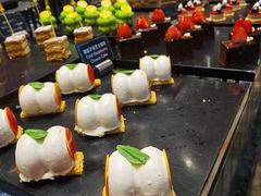 甜点台-美食汇自助餐厅(成都万达瑞华酒店)