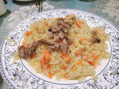 手抓饭-新疆伊宁远征餐厅