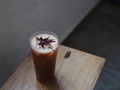 biru-怪 kafe.