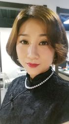 内景-时光纪亲子全家福照相馆(静安店母女写真父母纪念照)
