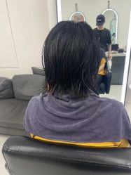 -侨治发型