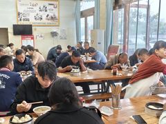 -罗卜李包子羊肉汤