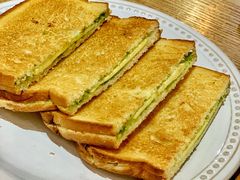 咖椰吐司-HELLO 27 意面·沙拉·帕尼尼