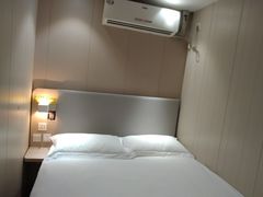 -乐途酒店·优选(鼓楼地铁站店)