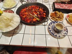 -旧街市鲜货老火锅(大光路店)