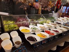 -圣丰索菲特·2 On 988 Café 自助餐厅