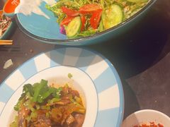 -川流不息·地道川菜·小龙虾(松东路店)