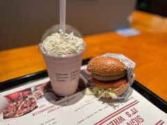 -The Habit Burger Grill 哈比特汉堡(复兴soho店)