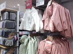 -优衣库(上海虹口龙之梦店)