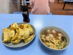 -天天锅贴王(迎凤街店)