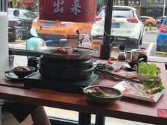-山之屋炭火烧肉·生啤畅饮(大朗万科中央公园店)