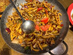 -富正毅三下锅·湘西韵味(天门山索道店)