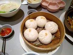 龙井虾仁小笼包-桂满陇·手作小笼包&江南叫花鸡(中山公园店)