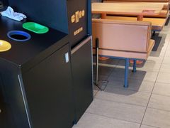 -麦当劳(玉桥中路店)