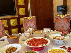 -云南荟·湖畔领宴(领事馆店)