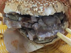 -洪峰浩老北京烧饼夹肉(角门路店)