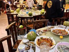 -三亚火车头万人海鲜广场