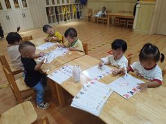 -狮子妈妈托育早教幼儿园(岳麓店)