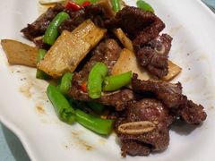 杏鲍菇牛仔骨-上海小南国(金桥国际广场店)