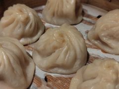 弄堂里的小笼包-弄堂里(西溪龙湖天街店)