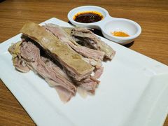 手抓羊肉半斤-贯贯吉·清真餐厅(浙江中路店)