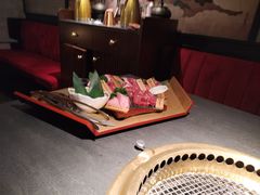 -铭牛烧肉·和牛海鲜自助(高新月牙湖店)