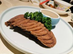 古法盐蘸牛肉-老头儿油爆虾·三潭印月