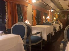 -火车头法国西餐厅