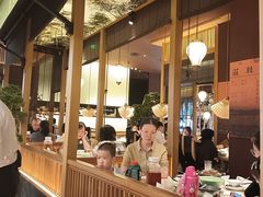 -弄堂里(滨江龙湖天街店)