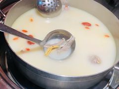 胡椒猪肚鸡-淼福猪肚鸡·椰子鸡火锅(大沙地店)
