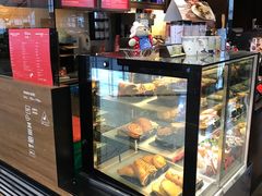 -星巴克(香港国际机场44号闸店)