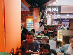 -钱小主·自助回旋烤肉火锅餐厅(东方新天地店)