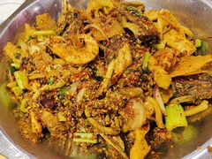 -嘎嘎鸭下巴·爆辣干锅(明教寺店)