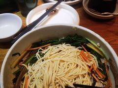 鸡丝凉米线-云海肴·汽锅鸡·云南菜(天津国金汇店)